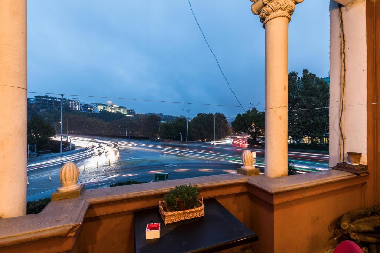 Apartment At 12 Baratashvili Street Tbilisi Zewnętrze zdjęcie