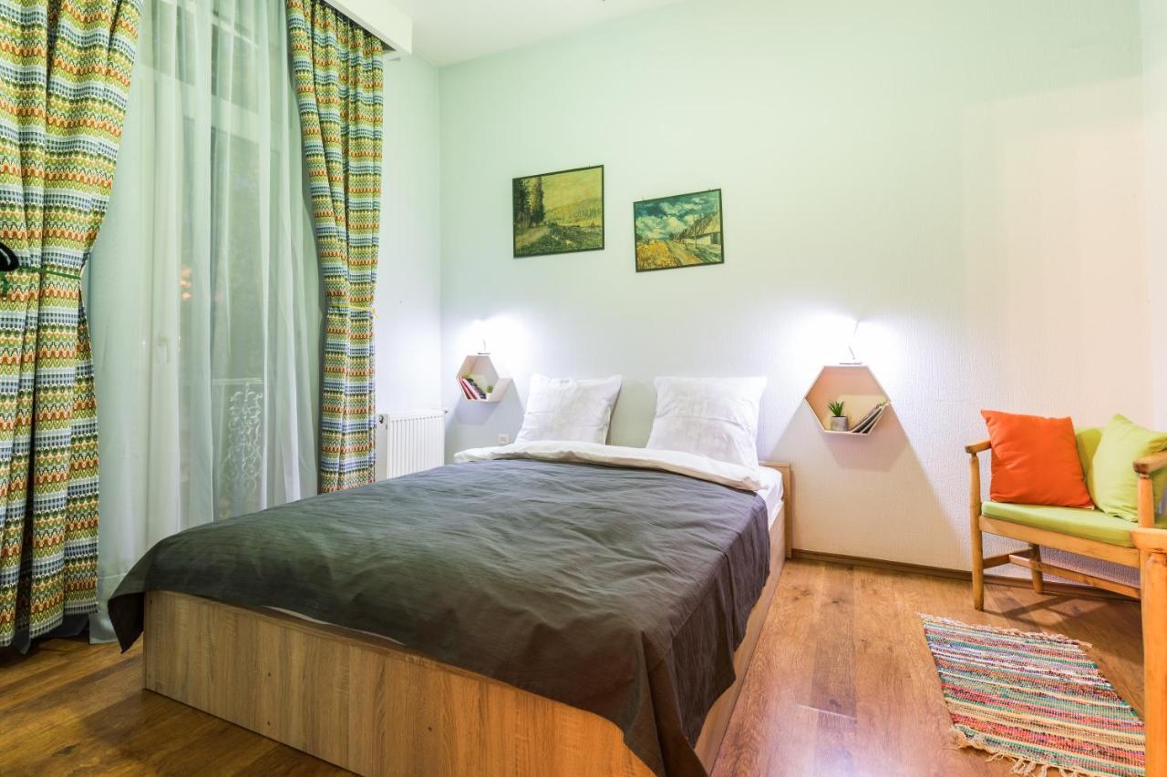 Apartment At 12 Baratashvili Street Tbilisi Zewnętrze zdjęcie