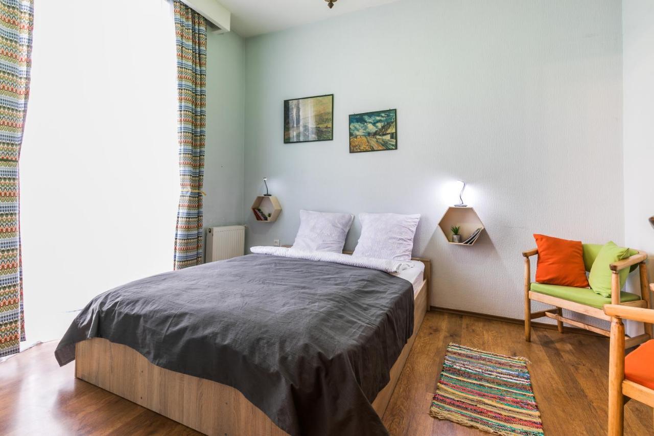 Apartment At 12 Baratashvili Street Tbilisi Zewnętrze zdjęcie
