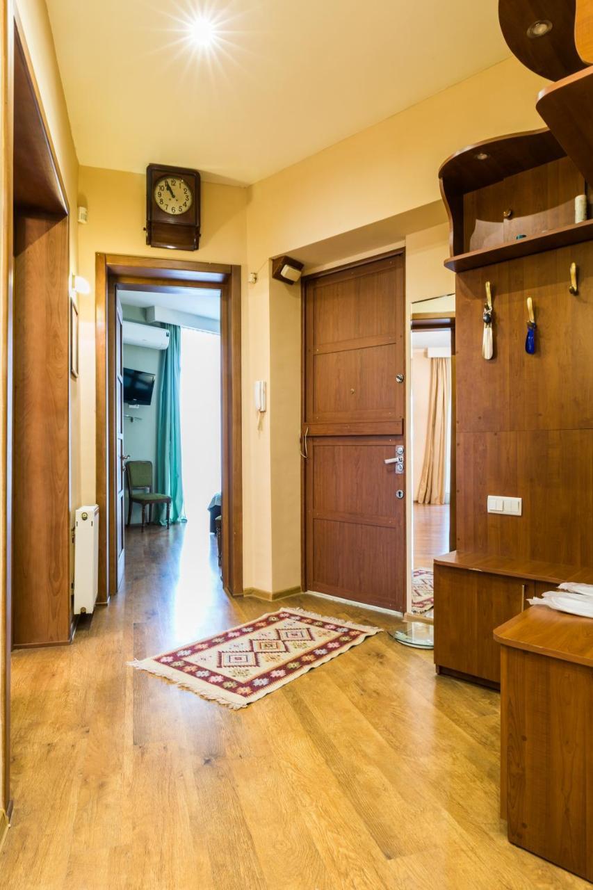 Apartment At 12 Baratashvili Street Tbilisi Zewnętrze zdjęcie